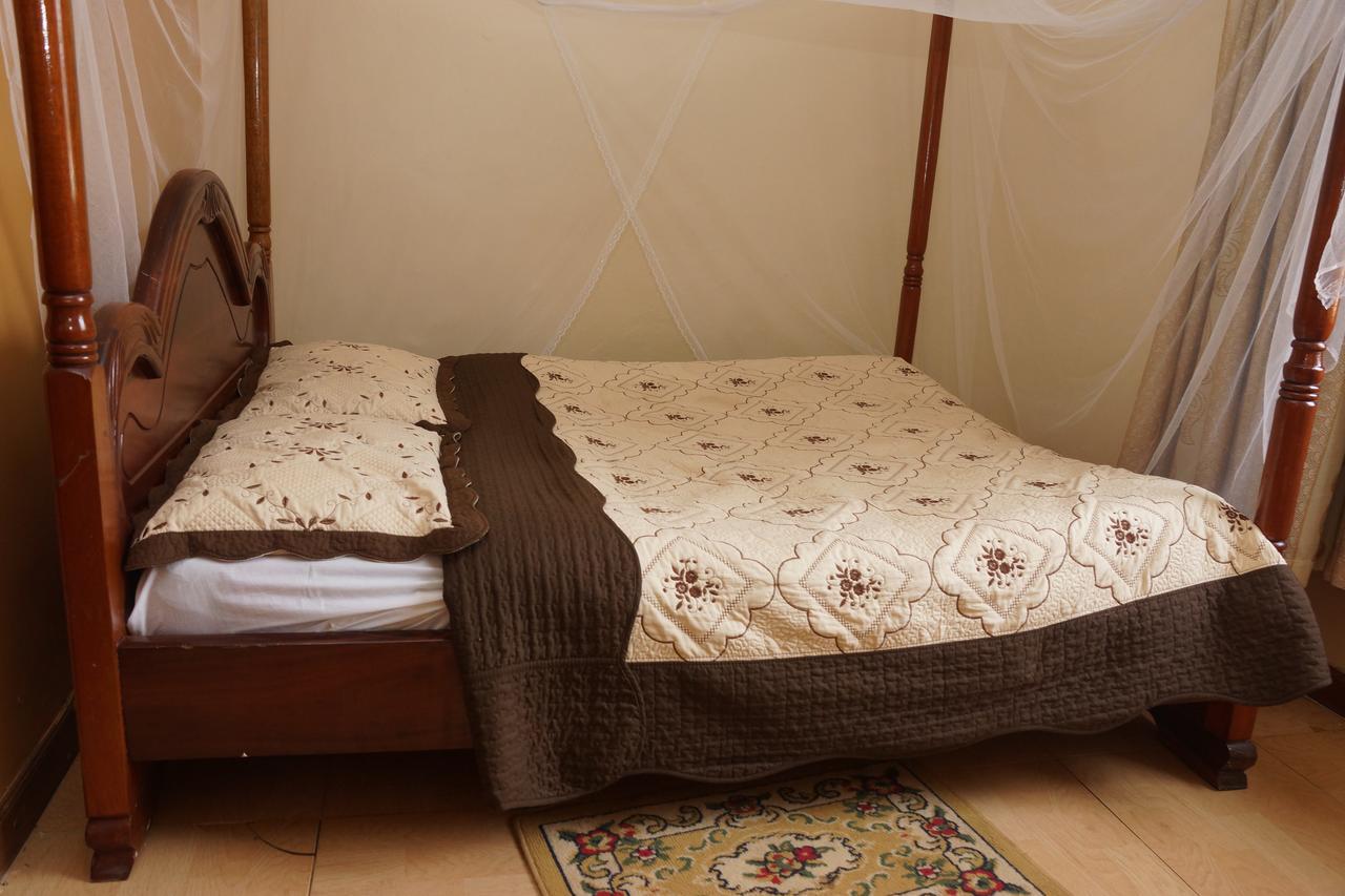 Florida Hotel Zaana Kampala Zewnętrze zdjęcie