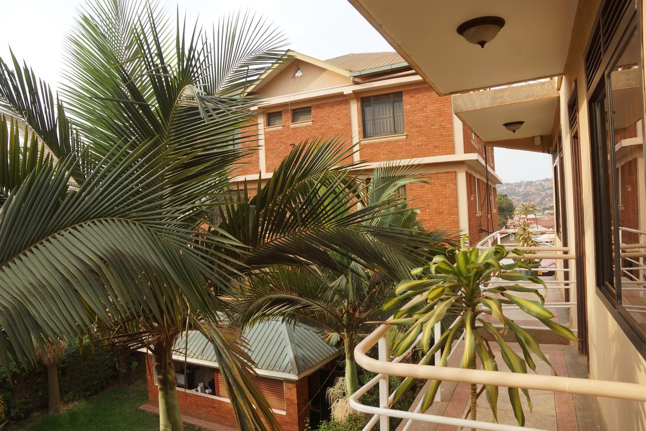 Florida Hotel Zaana Kampala Zewnętrze zdjęcie
