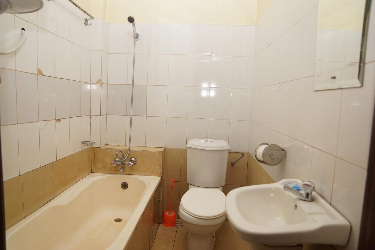 Florida Hotel Zaana Kampala Zewnętrze zdjęcie