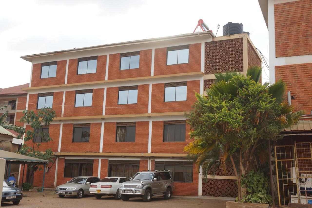 Florida Hotel Zaana Kampala Zewnętrze zdjęcie