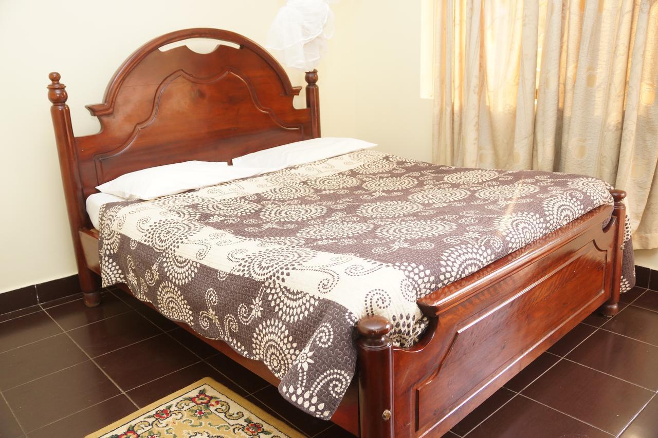 Florida Hotel Zaana Kampala Zewnętrze zdjęcie