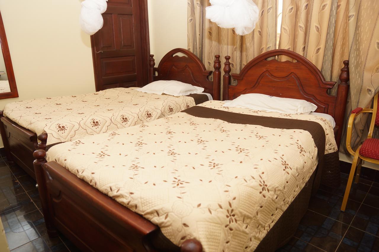 Florida Hotel Zaana Kampala Zewnętrze zdjęcie