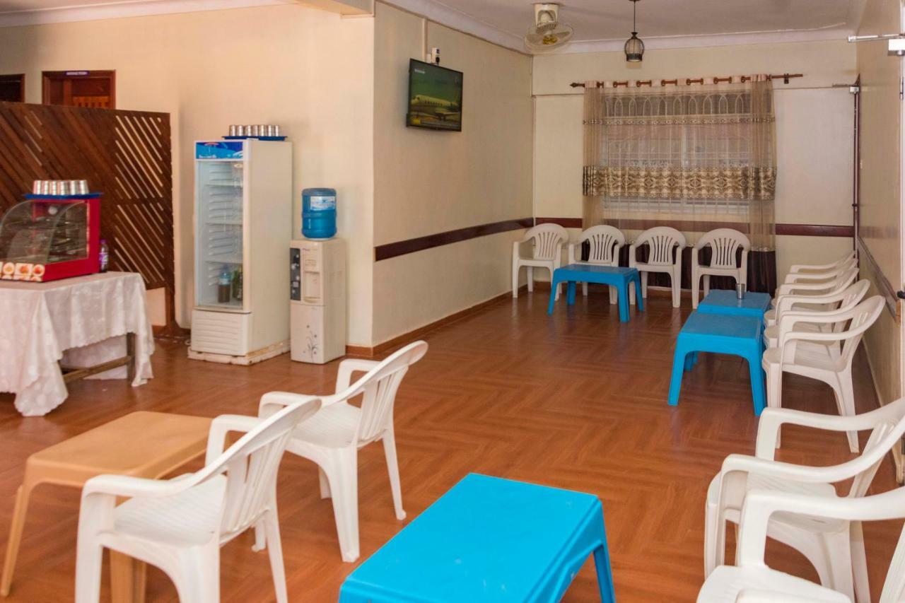 Florida Hotel Zaana Kampala Zewnętrze zdjęcie